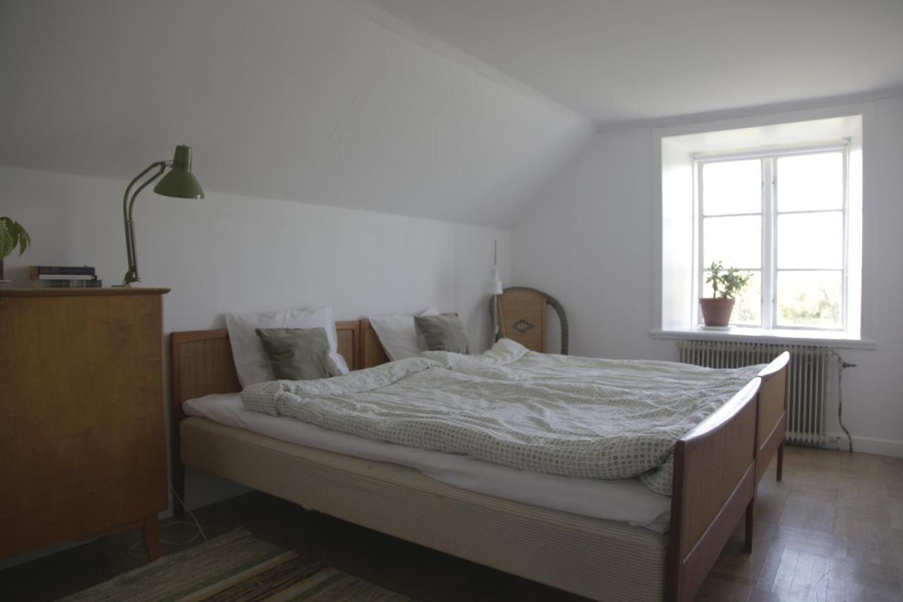 Bed and Breakfast Stora Mellings Gard à Klintehamn Extérieur photo